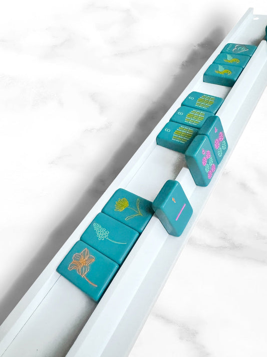 Mahjong Racks & Pushers Set | White