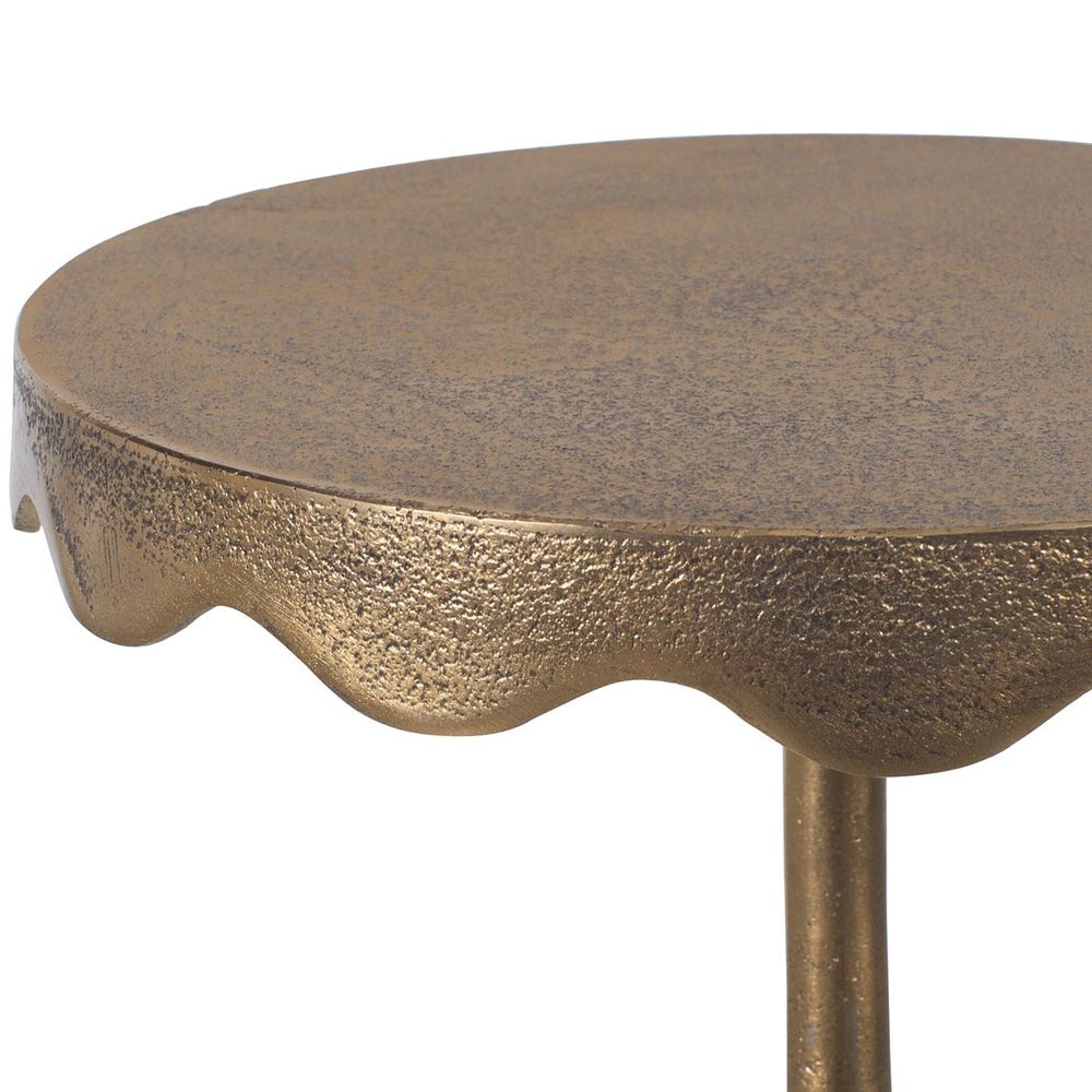 Mahjong drink table | scalloped